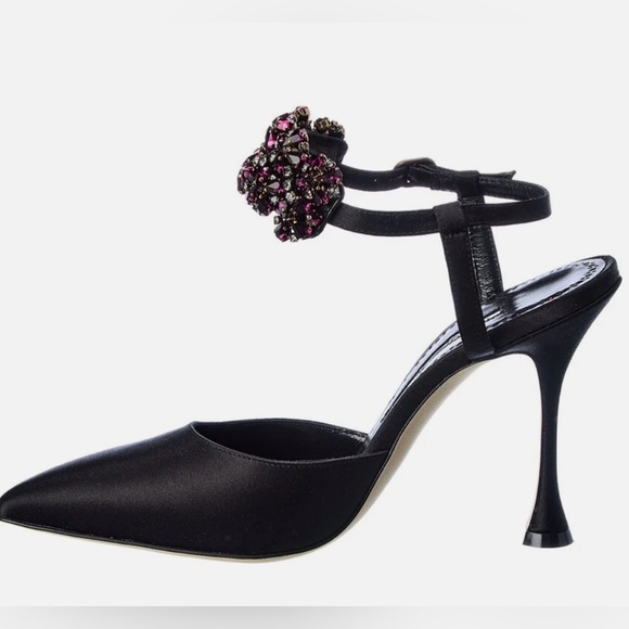 Manolo Blahnik Mabina 105 Satin Pump In Black Satin NWT - Picture 2 of 9